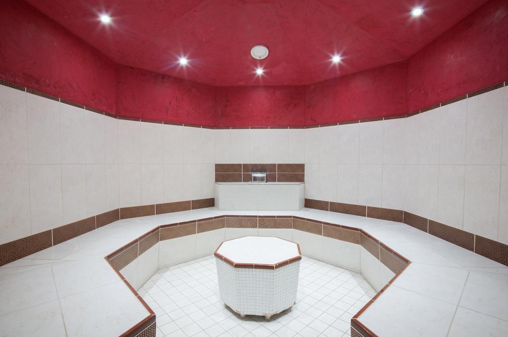 Hotel Magnus Trenčín Zewnętrze zdjęcie