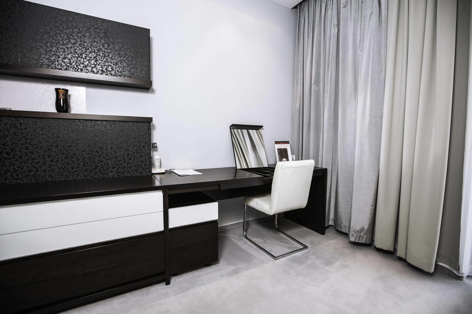 Hotel Magnus Trenčín Zewnętrze zdjęcie