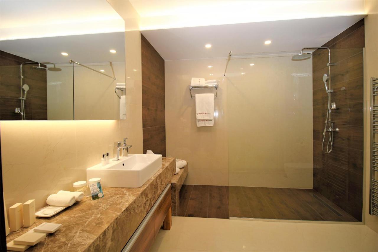 Hotel Magnus Trenčín Zewnętrze zdjęcie