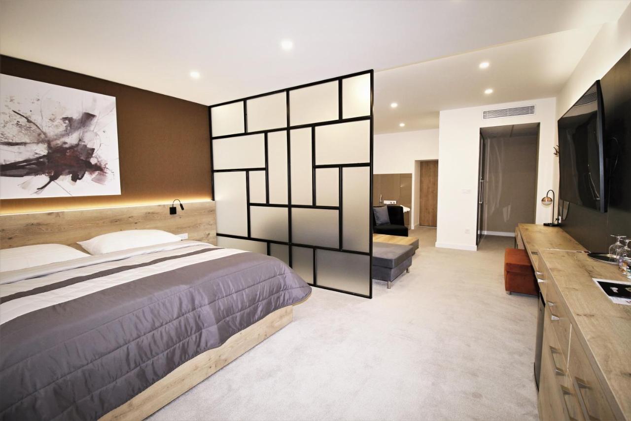 Hotel Magnus Trenčín Zewnętrze zdjęcie